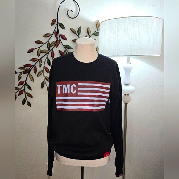 NWT The Marathon Clothing TMC Flag Crewneck Sweatshirt in Black Red & White SZ S - Picture 1 of 13